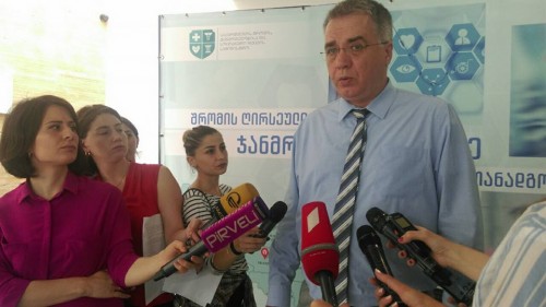 დავით სერგეენკო - თერჯოლაში ორი წლის ბავშვის გარდაცვალების საქმის შესწავლა უკვე დაიწყო 