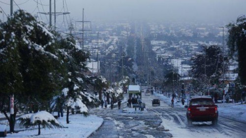 ჩილეში უჩვეულოდ მოსული თოვლის გამო, 280 ათასზე მეტი აბონენტი უშუქოდ დარჩა