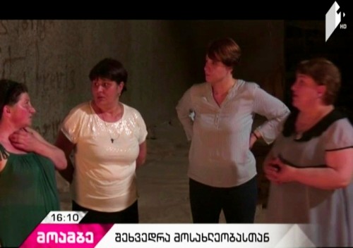 Elene Khoshtaria meets with locals
