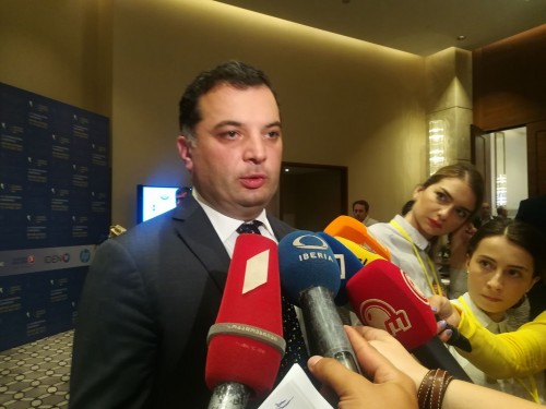ენერგეტიკის მინისტრის ინფორმაციით, 300 მმ-იანი გაზსადენი, რომელიც ხანძრის ზონიდან დაახლოებით 4 კმ-ის დაშორებით მდებარეობს, შეუფერხებლად მუშაობს