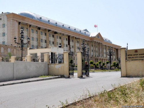 ნარკოდანაშაულის ბრალდებით დაკავებული ფაილ ჰუსეინოვი ბრალს არ აღიარებს