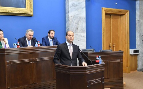 მიხეილ ჯანელიძე აცხადებს, რომ კონგოში ტყვედ ჩავარდნილ ქართველთან დაკავშირებით გამართული საპროტესტო აქციები პოლიტიზებული იყოს 