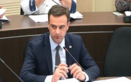 საპარლამენტო უმრავლესობის წევრი გიორგი ხატიძე მომხრეა, რომ საზოგადოებრივი მაუწყებლისთვის პროგრამებისა და ინტელექტუალური საქმიანობის შესყიდვებზე გარკვეული გამონაკლისები იყოს დაშვებული