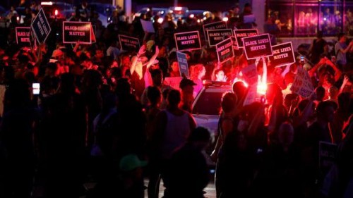 CNN: St. Louis sees second night of protests over ex-cop's acquittal