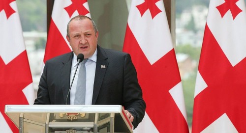 გიორგი მარგველაშვილი მოსწავლეებსა და სტუდენტებს ახალი სასწავლო წლის დაწყებას ულოცავს