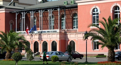 საკონსტიტუციო სასამართლოში ე.წ. მოსმენების კანონთან დაკავშირებული სარჩელების განხილვა ხვალ განახლდება