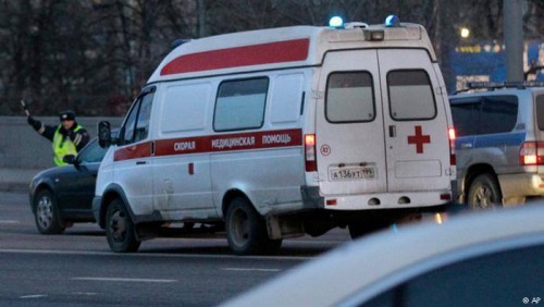 Train Collides With Bus in Russia, Killing At Least 19