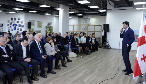 კახა კალაძე საკრებულოს მომავალი უმრავლესობის წევრებს ხვდება - „მნიშვნელოვანია ერთობა და გუნდურობა, მე და  მერია მარტო ვერაფერს გავაკეთებთ“