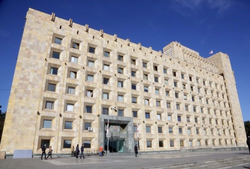 საქართველოს მთავრობა გმობს კატალონიის მიერ დამოუკიდებლობის ცალმხრივად გამოცხადებას და მხარს უჭერს ესპანეთის სუვერენიტეტსა და ტერიტორიულ მთლიანობას 