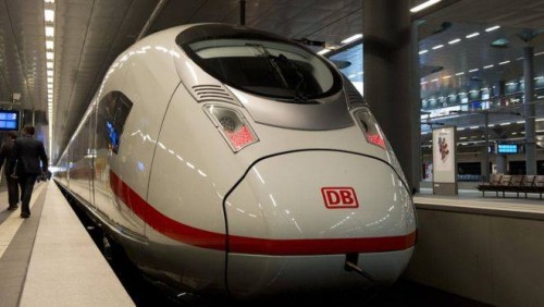 Deutsche Bahn-ის გეგმამ, ერთ-ერთი​ მატარებლისთვის ანა ფრანკის სახელის დარქმევის შესახებ, სკანდალი გამოიწვია