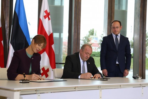 საქართველოსა და ესტონეთის პრეზიდენტებმა ერთობლივ დეკლარაციას მოაწერეს ხელი