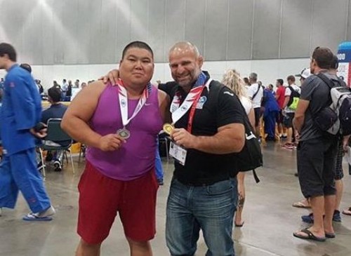 Luka Kurtanidze wins Gold Medal at World Championship of Veteran Wrestlers